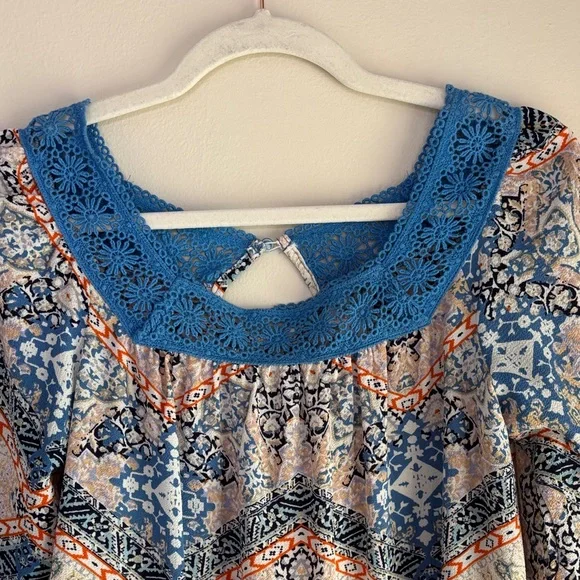 Xhilaration Blue and Orange Crochet Dress - Picture 3 of 4